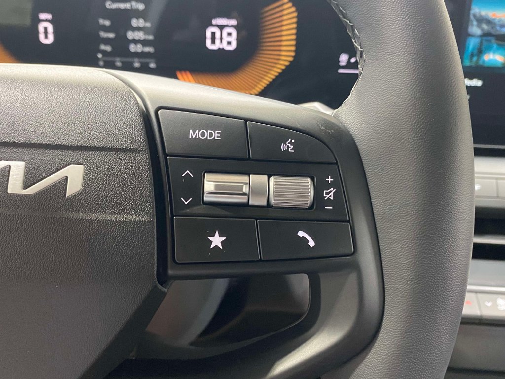 New 2026 Kia K4 EX FWD image 24