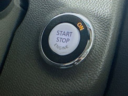 Used 2015 INFINITI Q40 w/ Navigation Package image 20