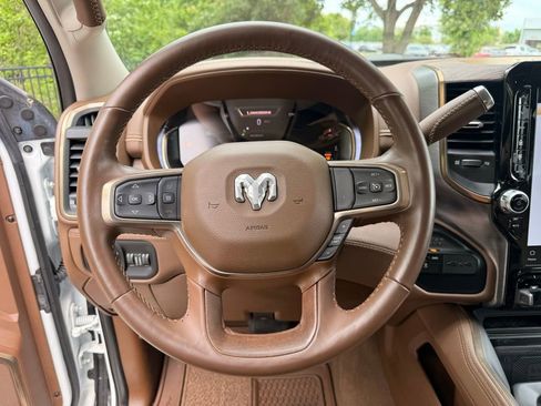 Used 2024 RAM 2500 Limited AWD/4WD image 10