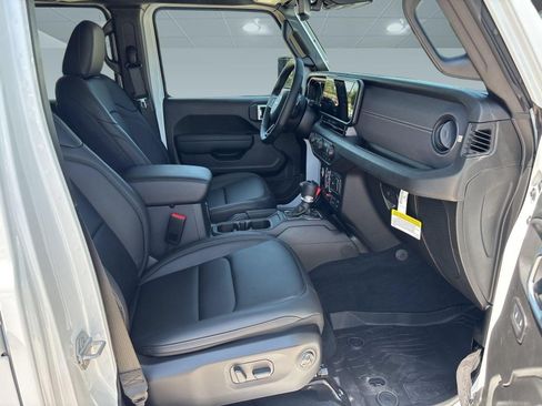 New 2026 Jeep Wrangler Unlimited Rubicon 392 AWD/4WD image 25