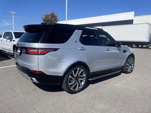Used 2020 Land Rover Discovery HSE Luxury image 7