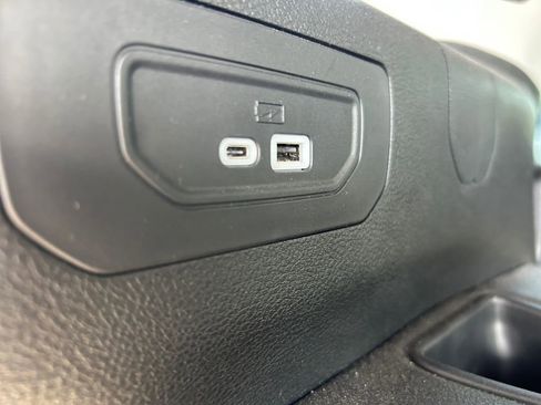 Used 2023 Jeep Grand Cherokee L Limited AWD/4WD image 20