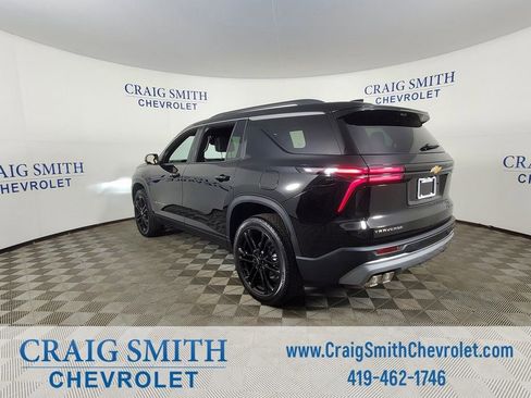 New 2026 Chevrolet Traverse LT w/ Driver Confidence Package FWD image 11