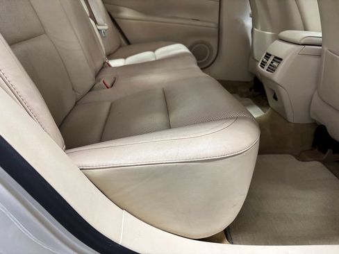 Used 2014 Lexus ES 350 w/ Luxury Package FWD image 52
