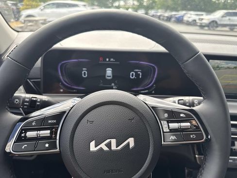 New 2026 Kia Seltos S AWD/4WD image 11