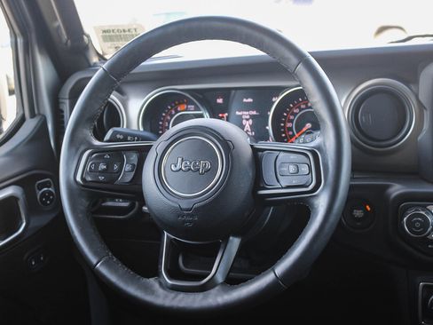 Used 2019 Jeep Wrangler Unlimited Sport S image 16