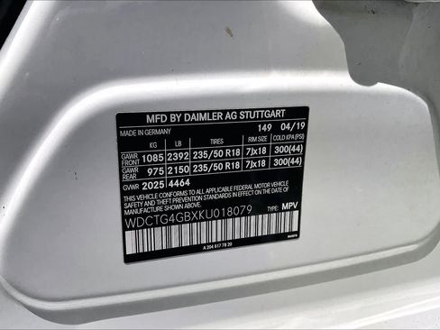 Used 2019 Mercedes-Benz GLA 250 4MATIC image 38
