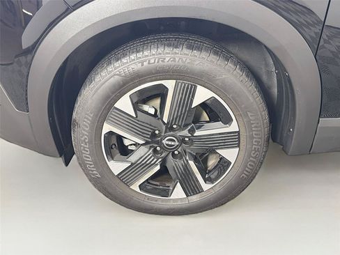 Used 2025 Nissan Kicks SR w/ Interior Electronics Package AWD/4WD image 31