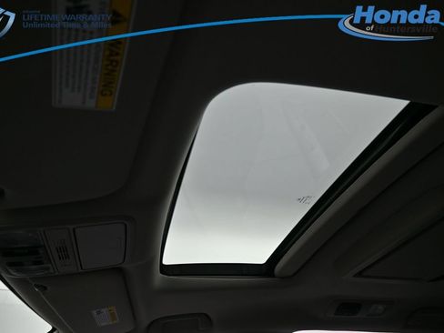 New 2026 Honda Odyssey Elite image 16