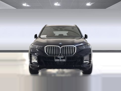 Used 2024 BMW X5 xDrive50e w/ M Sport Package AWD/4WD image 5