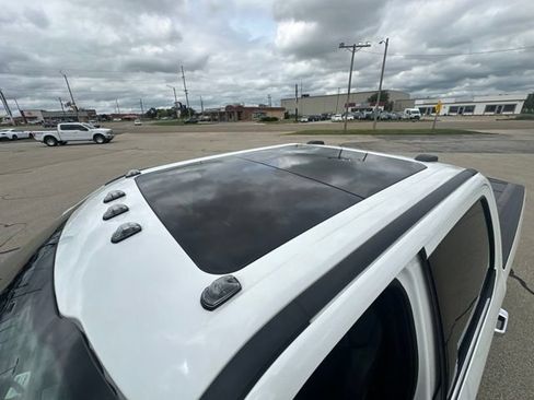 Used 2020 Ford F350 Platinum AWD/4WD image 6