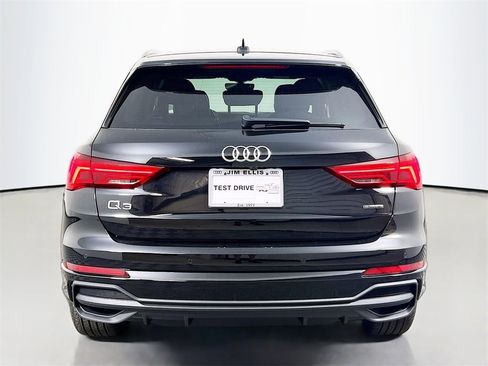 New 2025 Audi Q3 2.0T Premium image 6