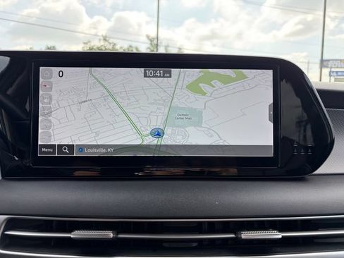 Used 2025 Hyundai Palisade SEL FWD image 12