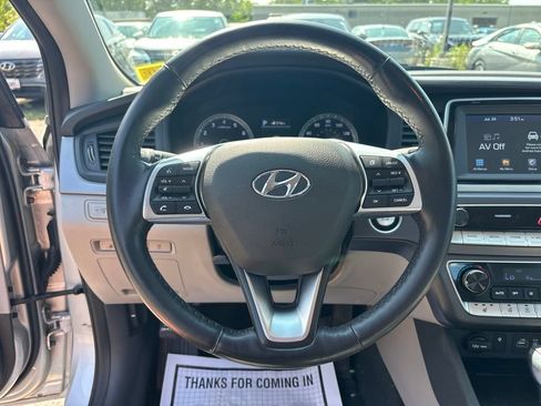 Used 2019 Hyundai Sonata SEL FWD image 19