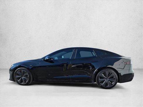 Used 2022 Tesla Model S image 9