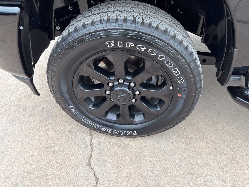 Used 2025 RAM 2500 Big Horn AWD/4WD image 9