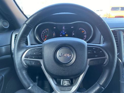 Used 2018 Jeep Grand Cherokee Altitude image 7