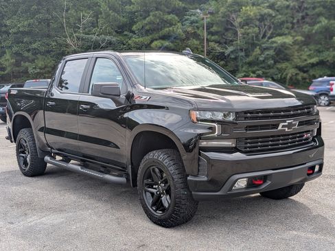 Used 2021 Chevrolet Silverado 1500 LT Trail Boss w/ Convenience Package II AWD/4WD image 11