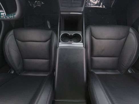 Used 2024 Tesla Model 3 Long Range AWD/4WD image 27