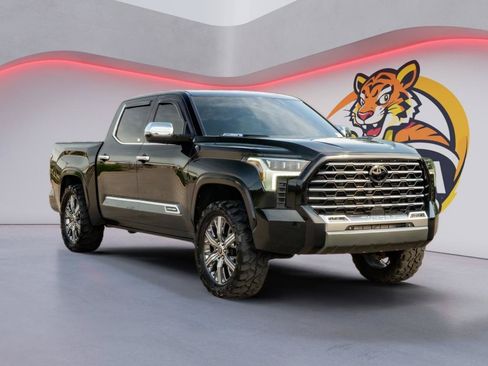 Used 2023 Toyota Tundra Capstone AWD/4WD image 3
