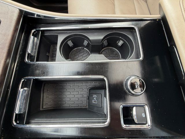 Used 2020 Lincoln Aviator Reserve w/ Equipment Group 202A AWD/4WD image 32