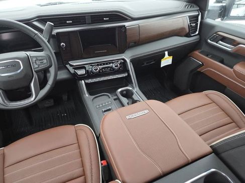 New 2026 GMC Sierra 2500 Denali Ultimate image 36
