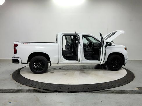 Used 2023 Chevrolet Silverado 1500 RST w/ Rally Edition AWD/4WD image 17