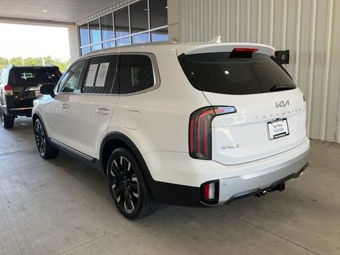 Used 2024 Kia Telluride SX w/ Towing Package FWD image 23