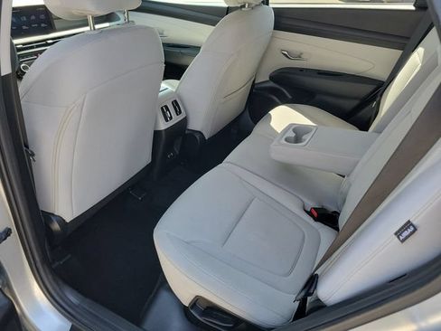 Used 2025 Hyundai Tucson SEL FWD image 26
