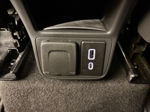 Certified 2023 Chevrolet TrailBlazer LT w/ Convenience Package FWD image 40