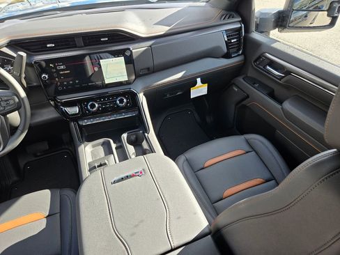 New 2026 GMC Sierra 3500 AT4 w/ Technology Package image 33