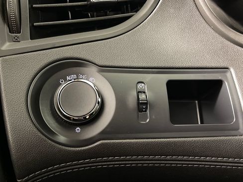 Used 2015 Buick LaCrosse Leather FWD image 30