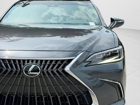 Used 2025 Lexus ES 350 Ultra Luxury FWD image 26