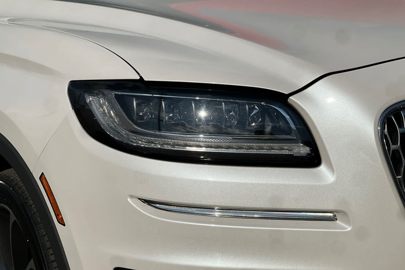 Used 2019 Lincoln Nautilus Reserve w/ Ultimate Package AWD/4WD image 34