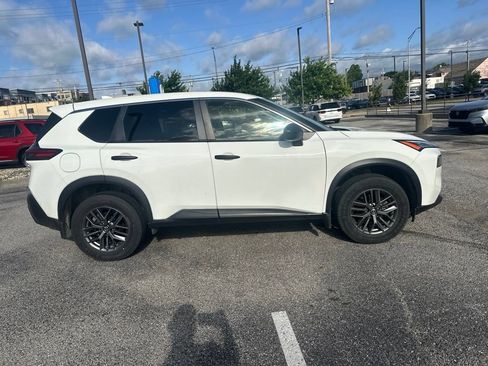 Used 2021 Nissan Rogue S AWD/4WD image 4