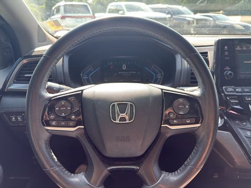 Used 2023 Honda Odyssey Elite image 10