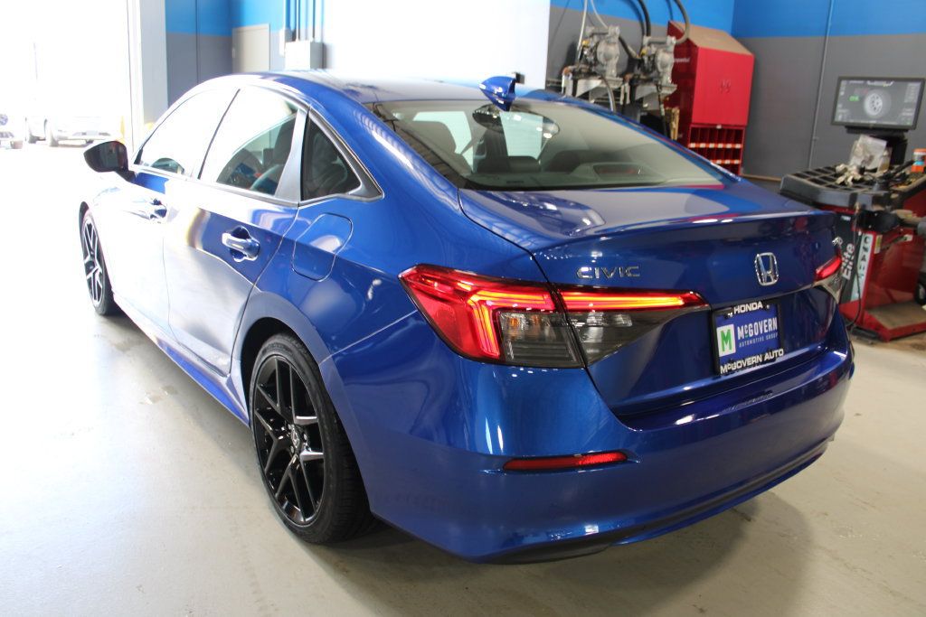 Used 2023 Honda Civic Sport image 21