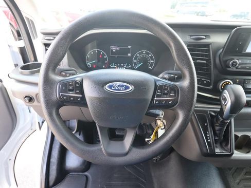 Used 2025 Ford Transit 250 148 High Roof Extended RWD image 17