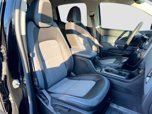 Used 2022 Chevrolet Colorado Z71 image 26