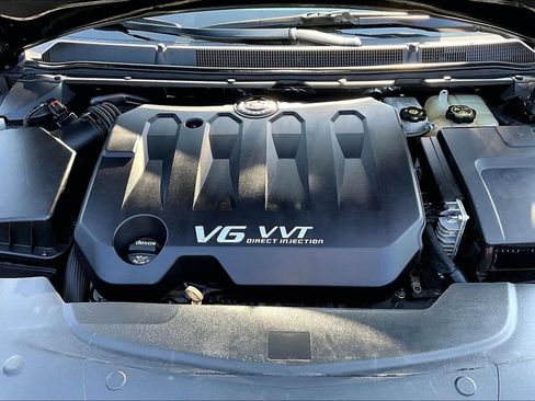 Used 2013 Cadillac XTS Luxury w/ Driver Awareness Package FWD image 32