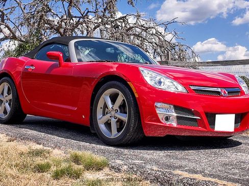 Used 2009 Saturn Sky w/ Premium Trim Package RWD image 14