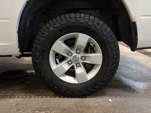 Used 2022 RAM 1500 Classic SLT w/ Electronics Convenience Group image 30