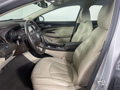 Used 2017 Buick LaCrosse Premium image 19