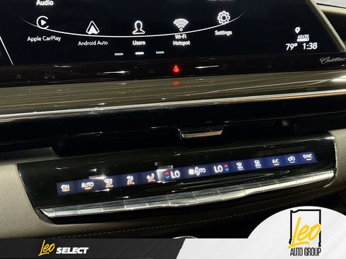Used 2023 Cadillac Escalade Sport w/ LPO, ONYX Package AWD/4WD image 19