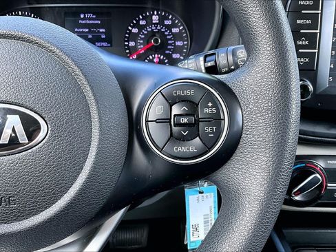 Used 2020 Kia Soul LX FWD image 22