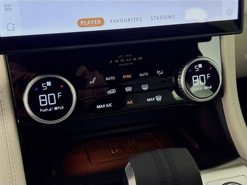 New 2026 Jaguar F-PACE R-Dynamic S AWD/4WD image 18