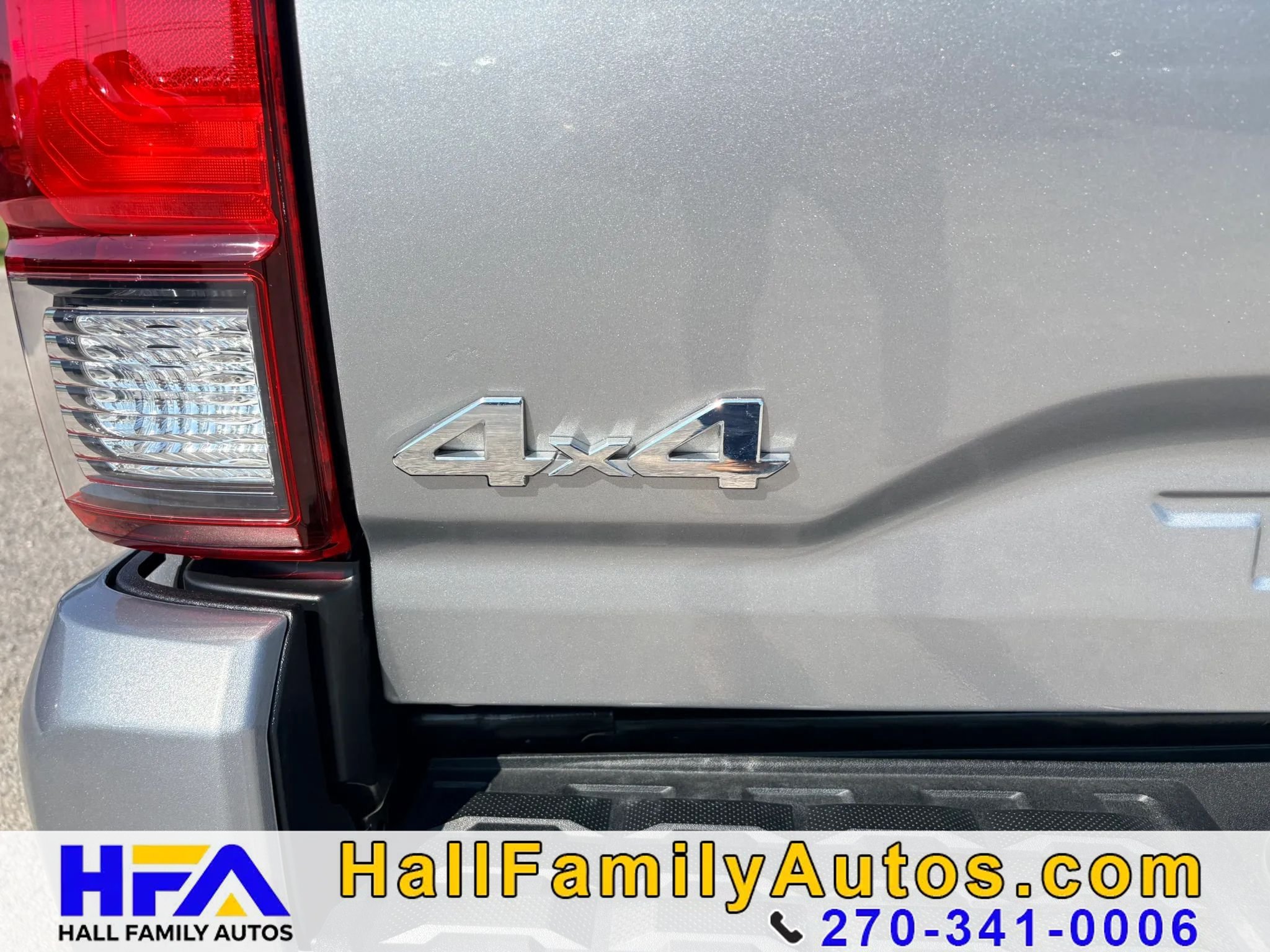 Used 2021 Toyota Tacoma SR AWD/4WD image 30