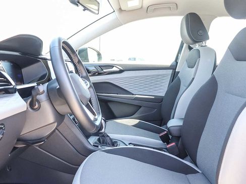 Used 2022 Volkswagen Taos S w/ IQ Drive S Package image 12