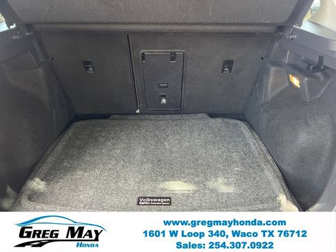 Used 2022 Volkswagen Taos SEL w/ Panoramic Sunroof Package AWD/4WD image 18