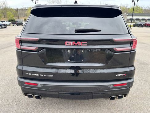 Used 2024 GMC Acadia AT4 w/ Luxury Package AWD/4WD image 4